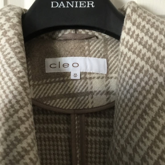 NWOT Coat - Picture 2 of 9